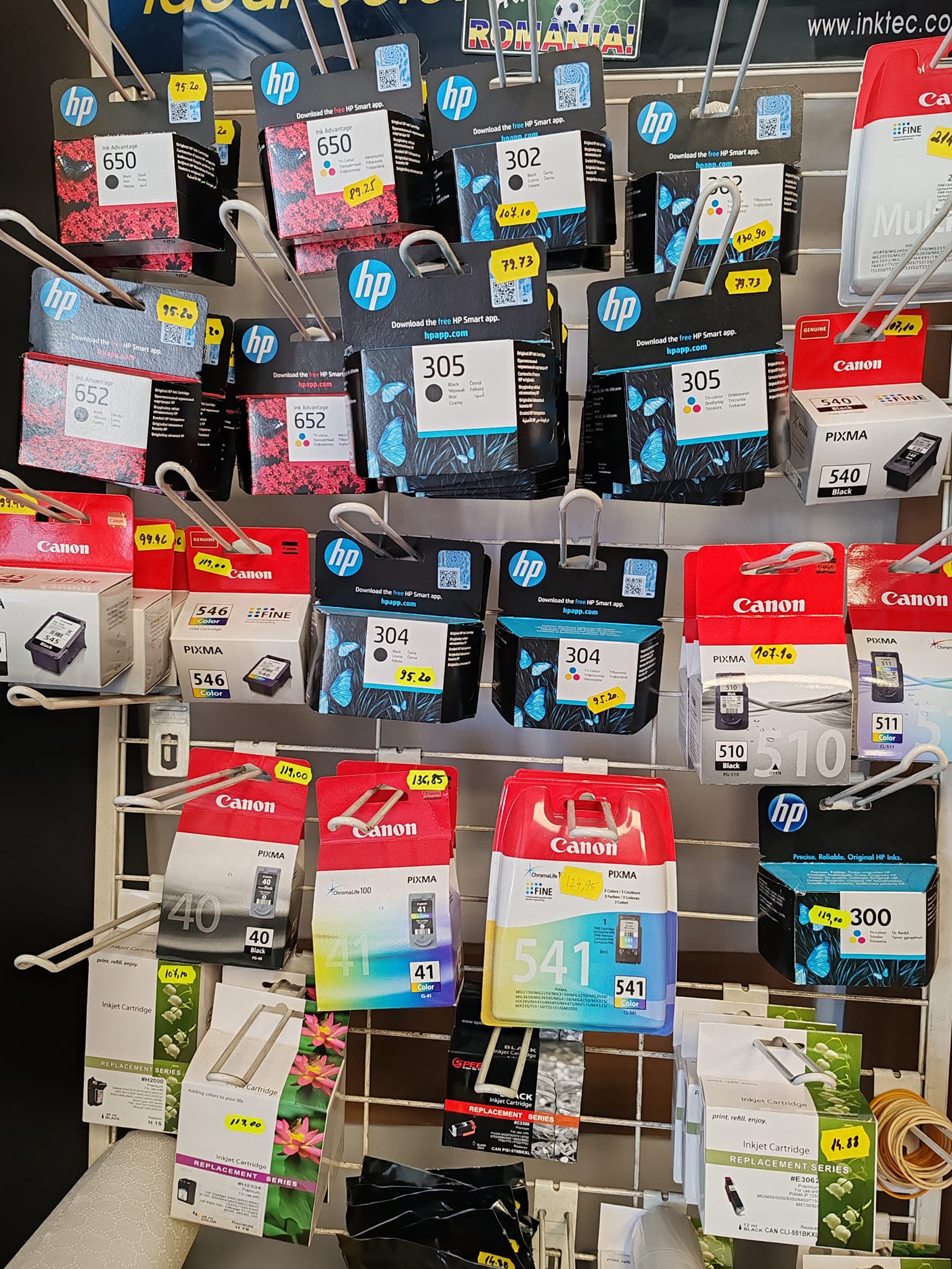 Cartușe originale HP și Canon